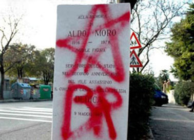 moro_tag.jpg