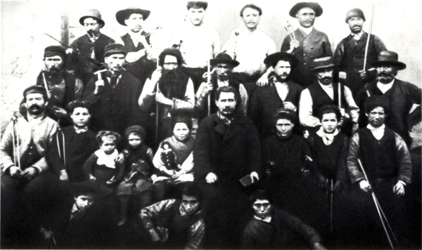 Commune de Paris : ouvriers communards en armes