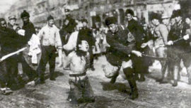 decapitation_de_communistes_lors_de_la_terreur_blanche_a_shanghai_1927.jpg