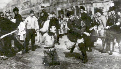 decapitation_de_communistes_lors_de_la_terreur_blanche_a_shanghai_1927.jpg