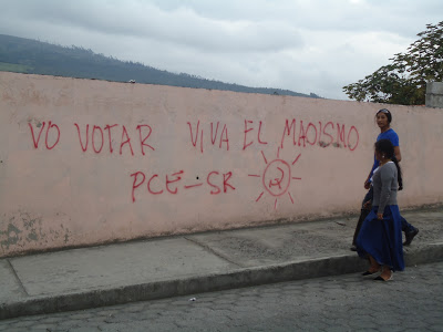 pce_sol_rojo_les_elections_le_processus_les_resultats_4.jpg