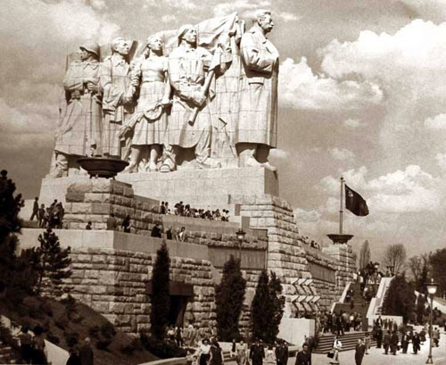 le_monument_staline_a_prague.jpg