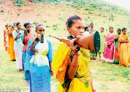 Naxal-32