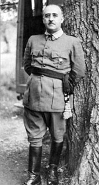 la_guerre_d_espagne_le_pays_divise_en_deux_6.jpg