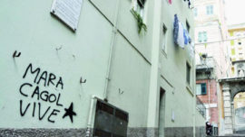 Genova : Chaulage en l'honneur de Mara Cagol sous une plaque commémorant le magistrat Francesco Coco, justicié par les BR le 8 juin 1976