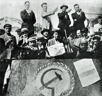 1920_usine_occupee.jpg