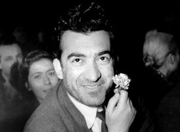 nikos_beloyanis-2.jpg