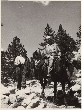 paul-eluard-grece_1949.jpg