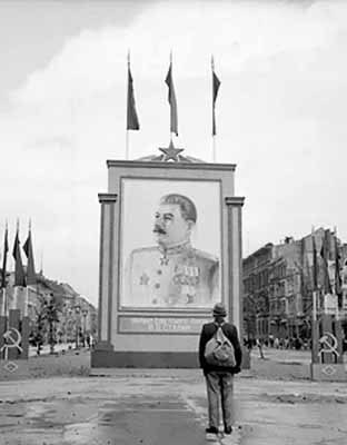 berlin-unterden-linden.jpg