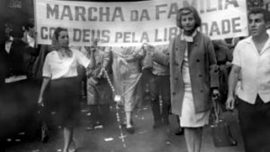 Marche de la Famille, avec Dieu, pour la Liberté rassemblant plus de 300 000 personnes à Sao Paolo en mars 1964