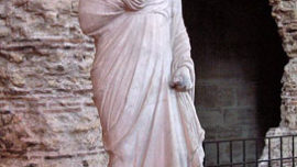 pretre_de_serapis.jpg