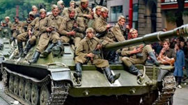 chars_russes_a_prague.jpg