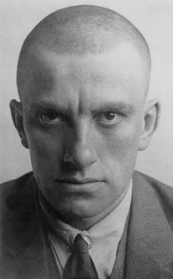 vladimir_maiakovski_3.jpg