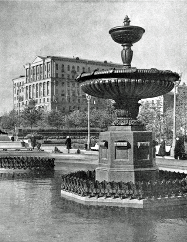 Fontaine, Moscou