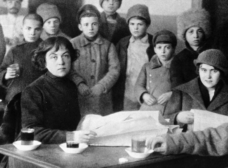 Alexandra Kollontaï, vers 1918