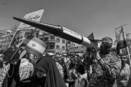 Image illustrant l'éditorial intitulé "L’Iran rejoint le camp de la révolution mondiale" reprise du site A Nova Democracia