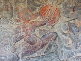 Splendide guerrier du Mahābhārata, sur le champ de Kurukṣetra, à Angkor Wat (wikipédia)