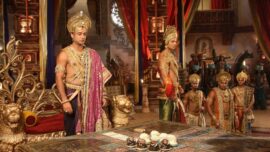 La scène de la partie de dés dans la sére Mahabharat (2013-2014)