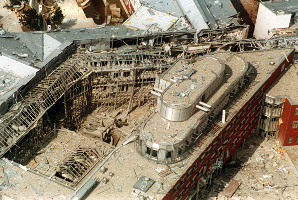 27 mars 1993 : la prison de Weiterstadt après l'attaque à l'explosif du "Commandement Katharina Hammerschmidt" de la RAF