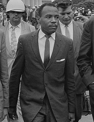 James Meredith se rendant à l’université escorté par la police - 1962