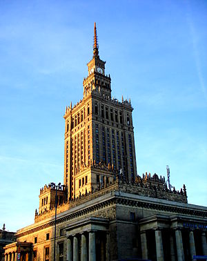 Palais de la culture et de la science à Varsovie