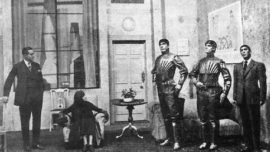 Mise en scène initiale de la pièce R. U. R. (pour Rossum’s Universal Robots) de Karel Čapek, introduisant en 1920 le terme de robots