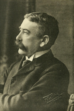 Ferdinand de Saussure, sans doute en 1905.