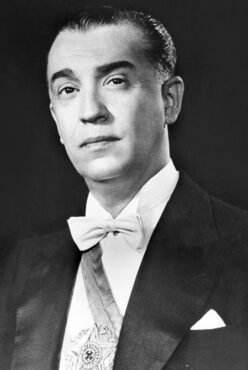 Portrait officiel de Juscelino Kubitschek